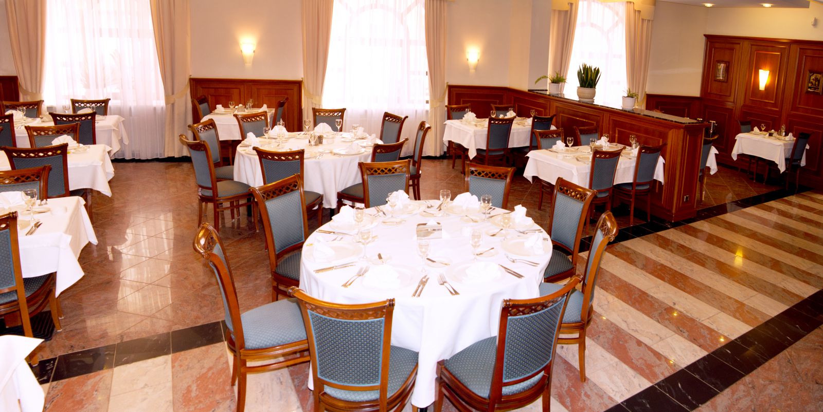 снимок зала Рестораны Portofino на 1 зал мест Краснодара