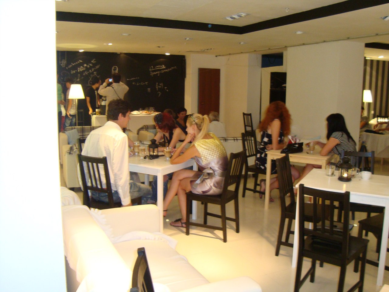 фотография помещения для мероприятия Кафе Атмосфера на 1 зал мест Краснодара