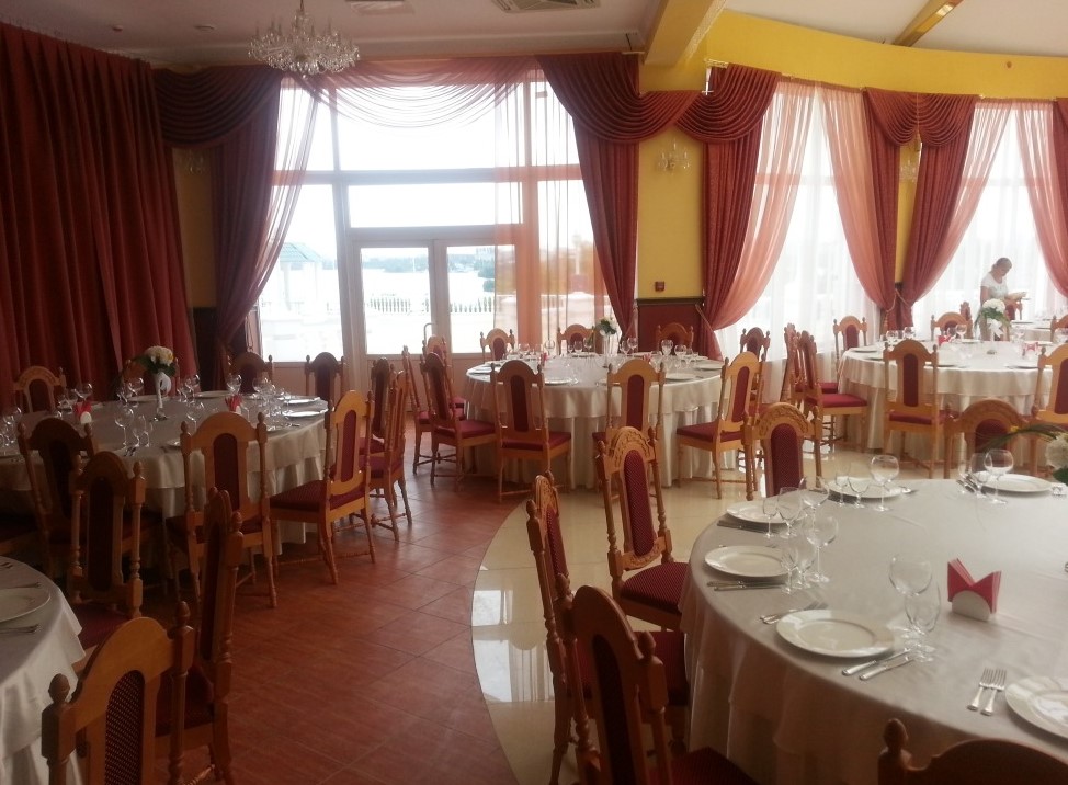 снимок помещения для мероприятия Рестораны Версаль на 1 зал мест Краснодара