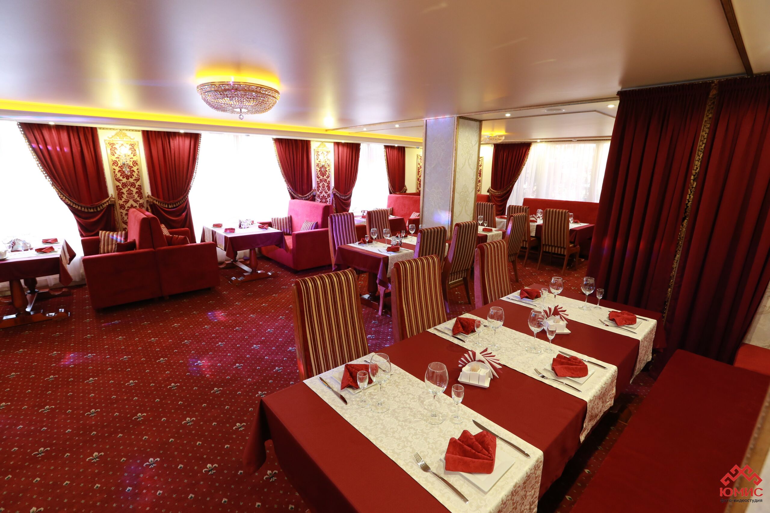 снимок помещения для мероприятия Рестораны Ресторан "StatuS" на 54 номеров Краснодара